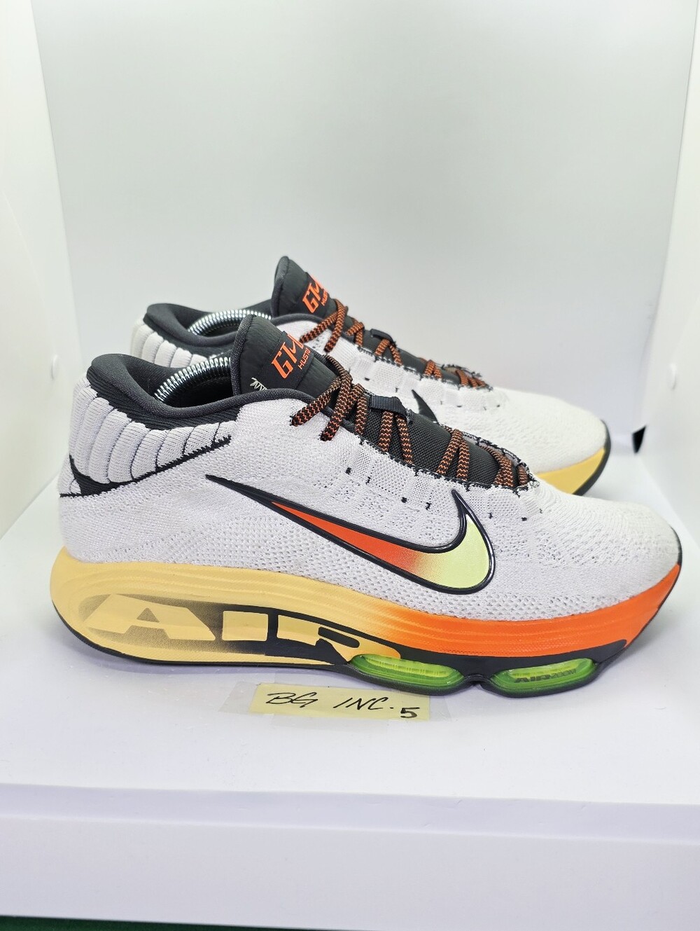 Men’s sz 10.5 - Nike Air Zoom GT Hustle 3 'Big Air' Basketball Shoes FV5953-101